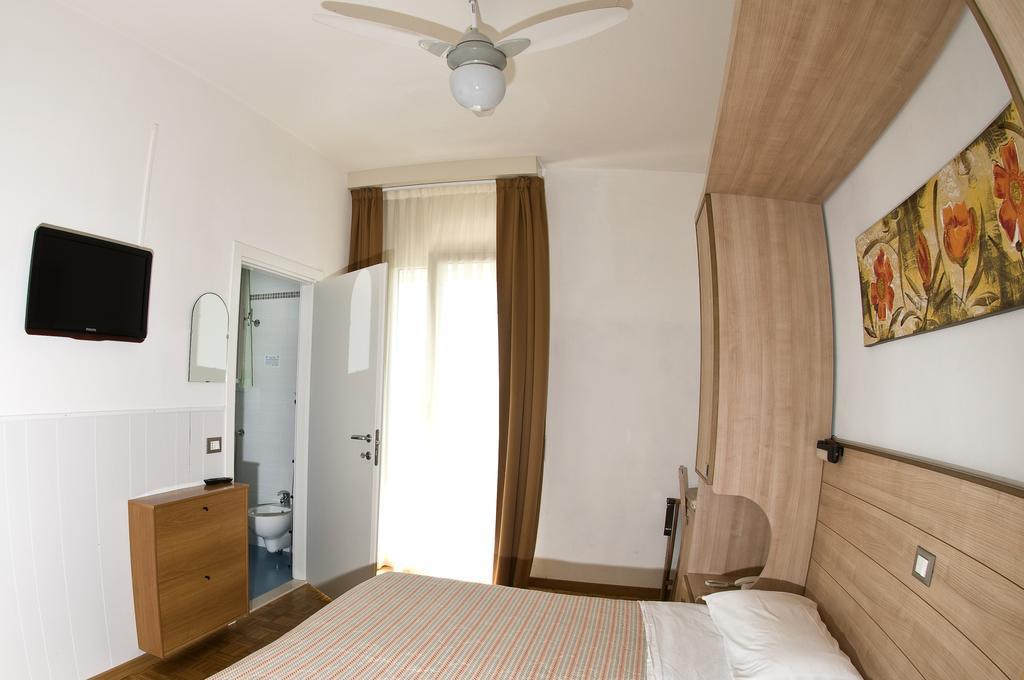Hotel Donatello Cesenatico Luaran gambar